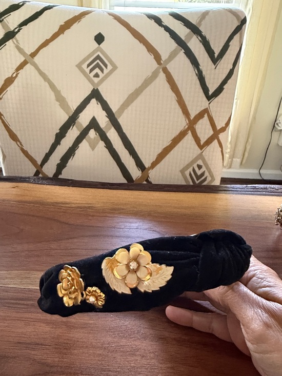 Accessories - Flowers & ❤️ Themed Vintage Jewels Headband